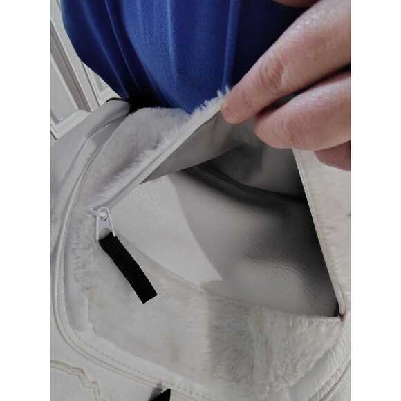 Bioworld Harry Potter Hedwig Owl Faux Leather School Backpack Bag - Picture 10 of 10